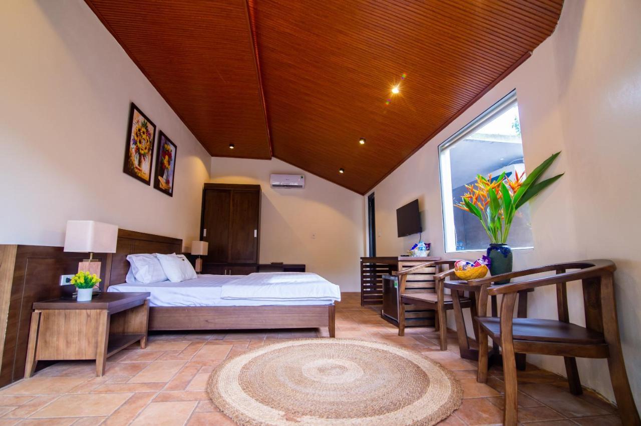 May Tropical Villas Hanoi Bagian luar foto