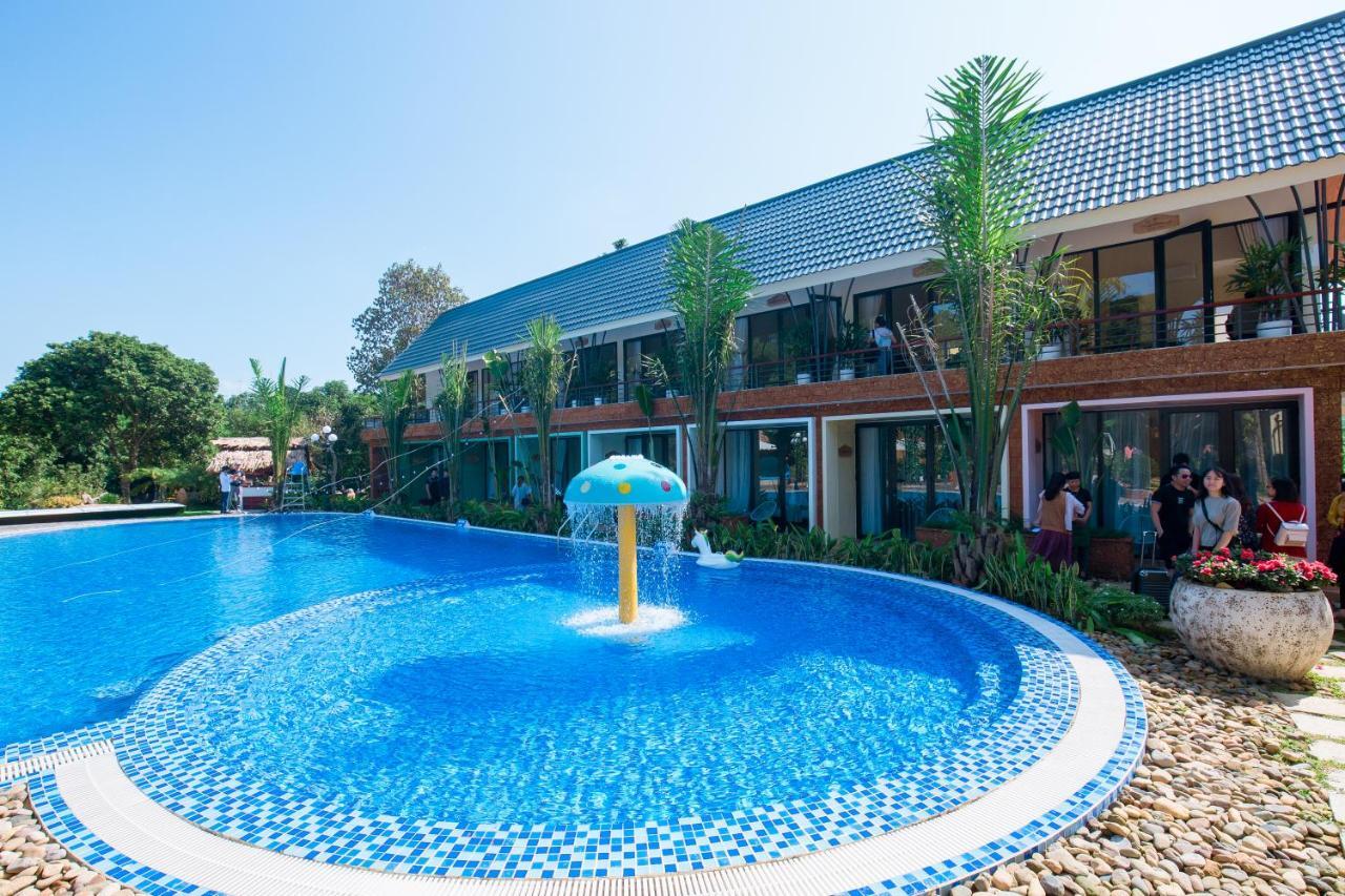 May Tropical Villas Hanoi Bagian luar foto